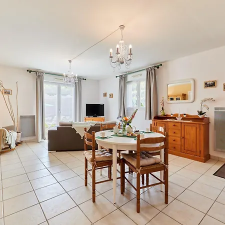 Chez Rose By Interhome La Rivière-Saint-Sauveur